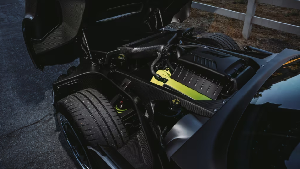 رینگ برادرز dbs استون مارتین اوکتاویا